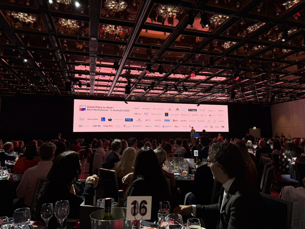 Robert Daniel Moore tweet media