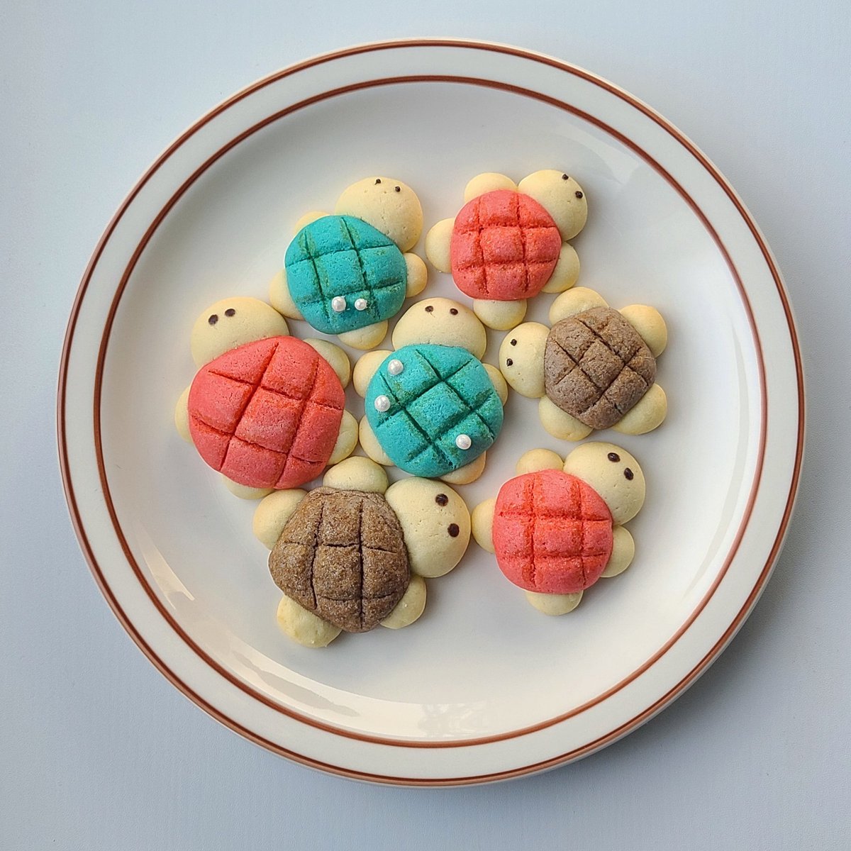 오랜만에 쿠키 구우니까 넘 재밌다🍪