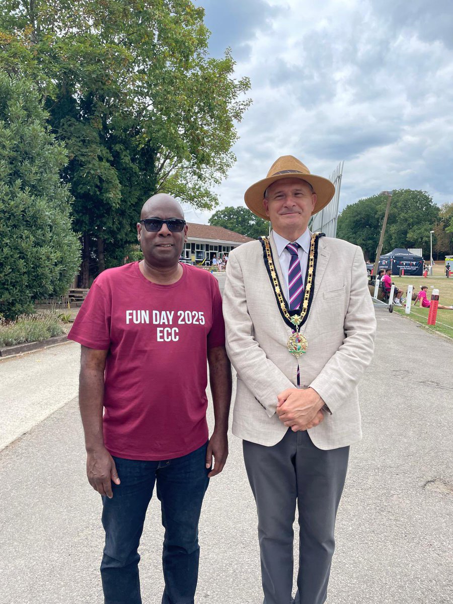 Mayor of Hillingdon tweet media