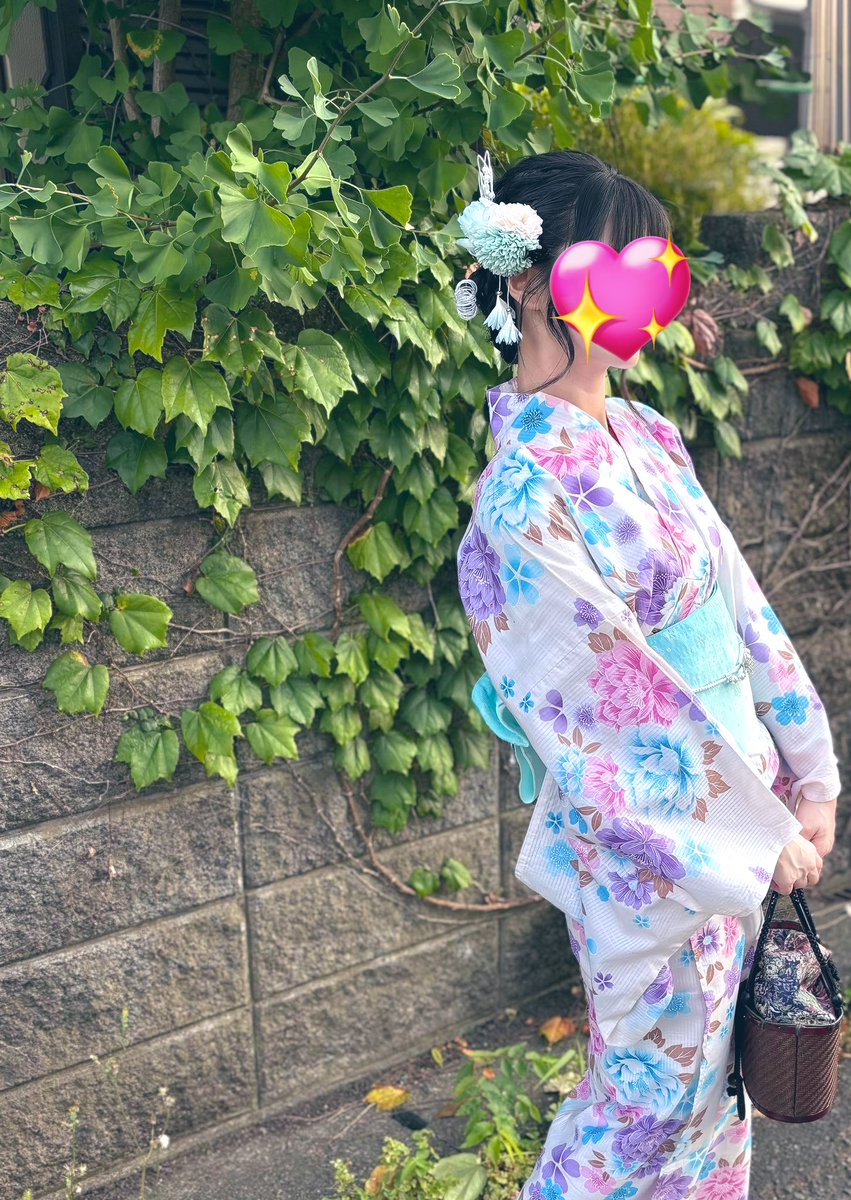 毎日暑いですねぇ🌞
皆様いかがお過ごしでしょうか？
お屋敷は浴衣イベントがあったり、なるせちゃんのBDが控えていたりと賑やかですね🥳🤍

浴衣もなるせちゃんも大好きなのに予定が合わず参加できなくて残念です🥺

次回のお給仕ですが
未定です…すみません😣💦
気長にお待ち頂けますと幸いです🥲