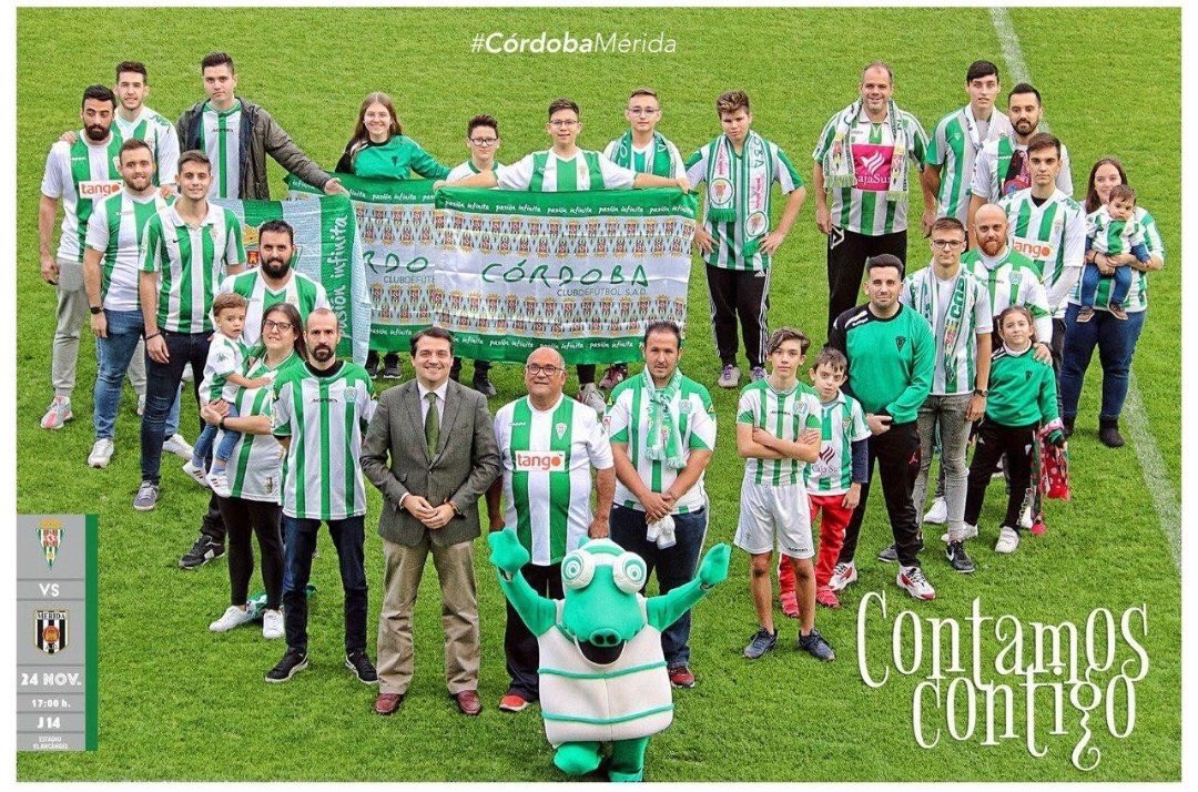 CordobaCFinEng's tweet photo. - Papá, ¿por qué somos del Córdoba?
- Porque, hijo, nada es imposible. https://t.co/7IHOw9BjAr