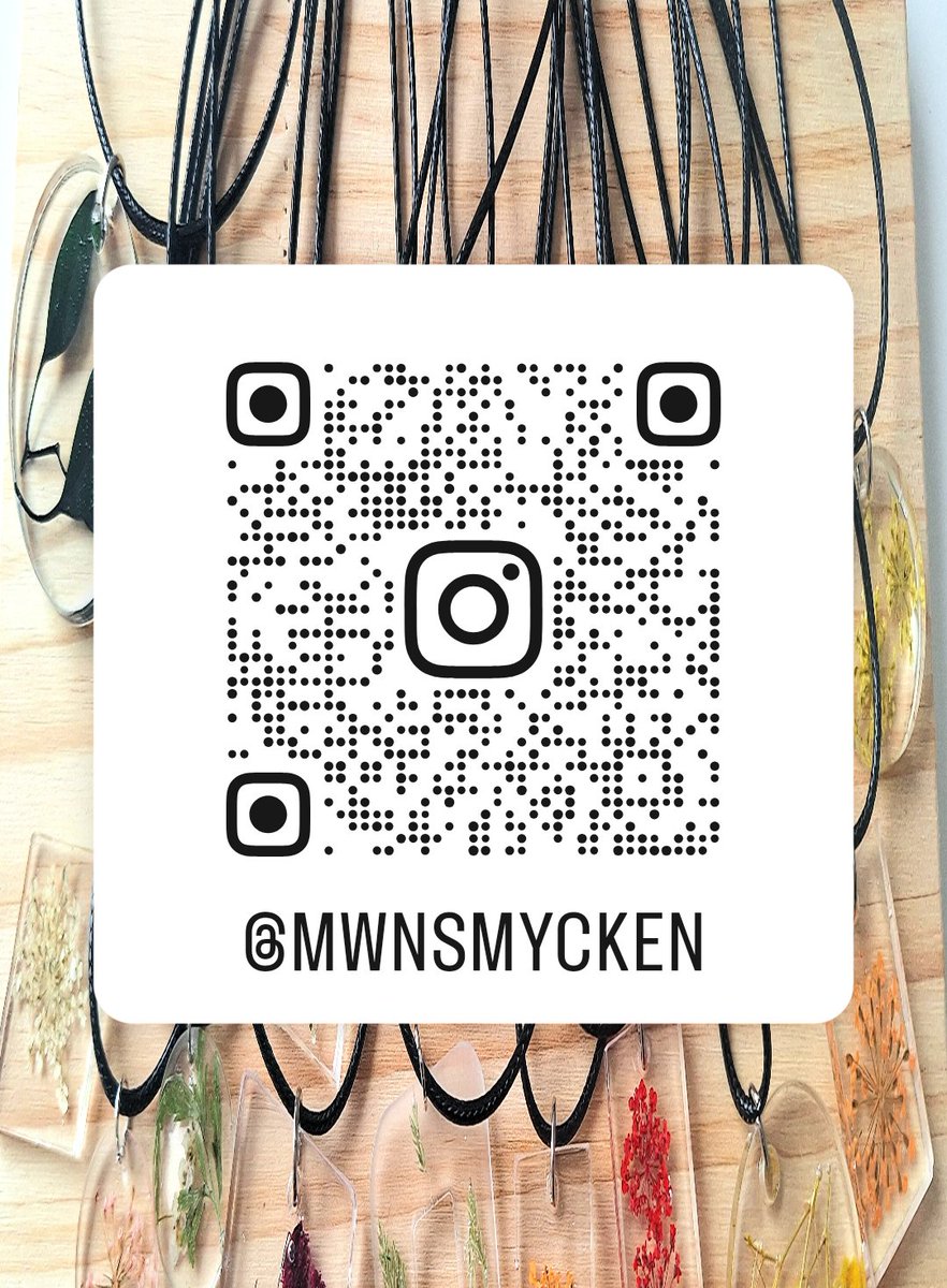 För er som vill följa mig på Instagram, så har jag delat upp det i 3 konton!
Konst, virkning och smycken.  Följ det ni gillar. Ha en fin dag🌞