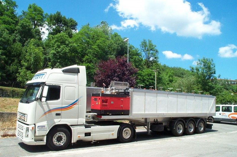 La Comisión Europea se muestra proclive a aclarar conceptos y a realizar algunas modificaciones en su propuesta legislativa sobre protección de animales durante el transporte   buff.ly/sI5A5So