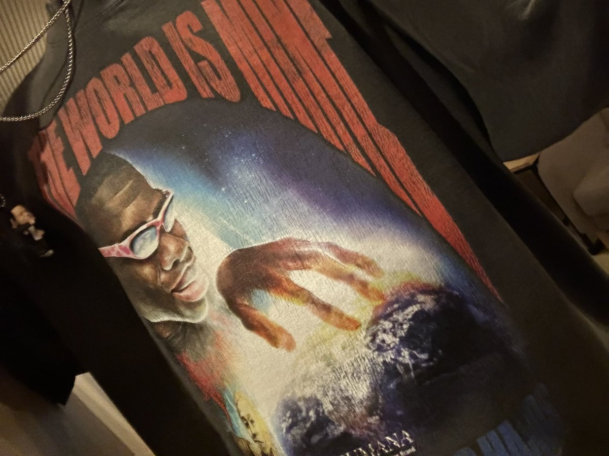 The world is mine
<a href="/ARUMANAJP/">ARUMANA</a>