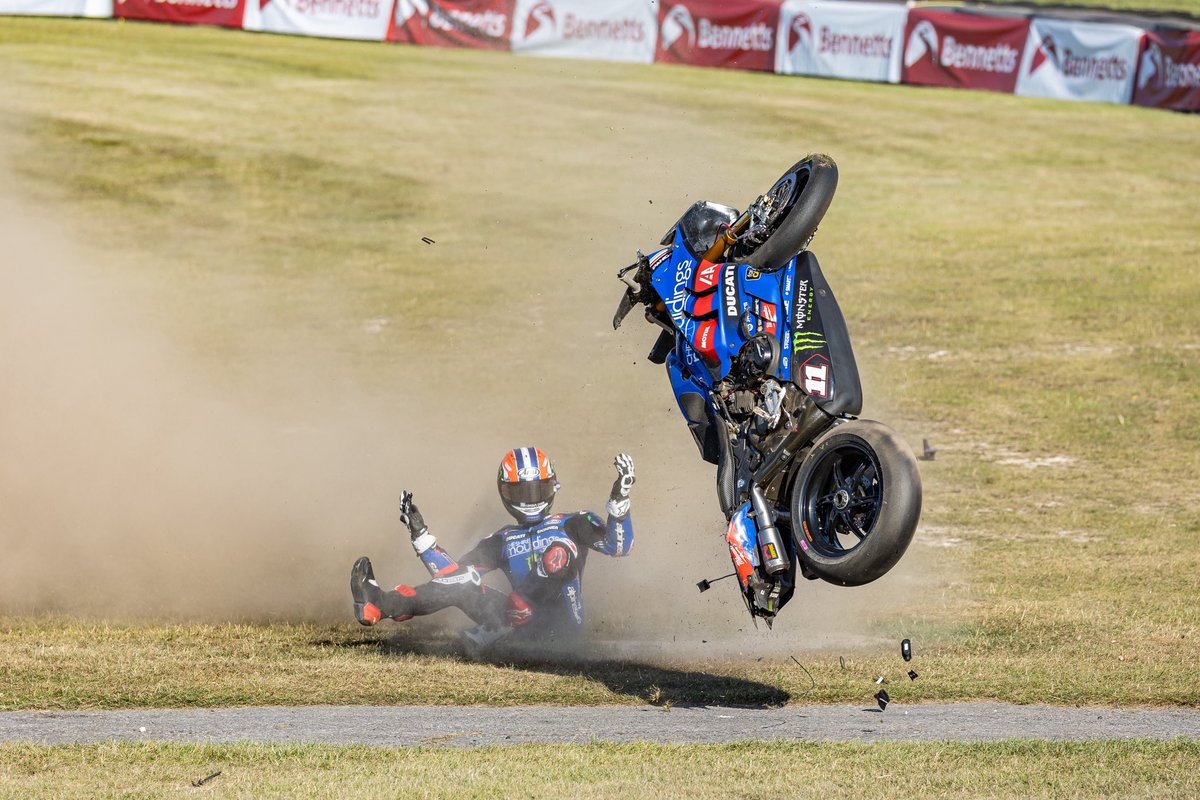 Mark Johnson tweet media