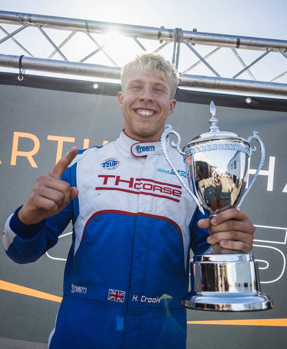 🔥 Built for champions. Worn by winners.

Congratulations to Harrisoon Crook on taking the top step in his FreeM custom K24 race suit 🏆

Proud to see our craftsmanship perform at the highest level.

#FreeMUK #Racewear #Motorsport #Podium #Victory #MadeToWin