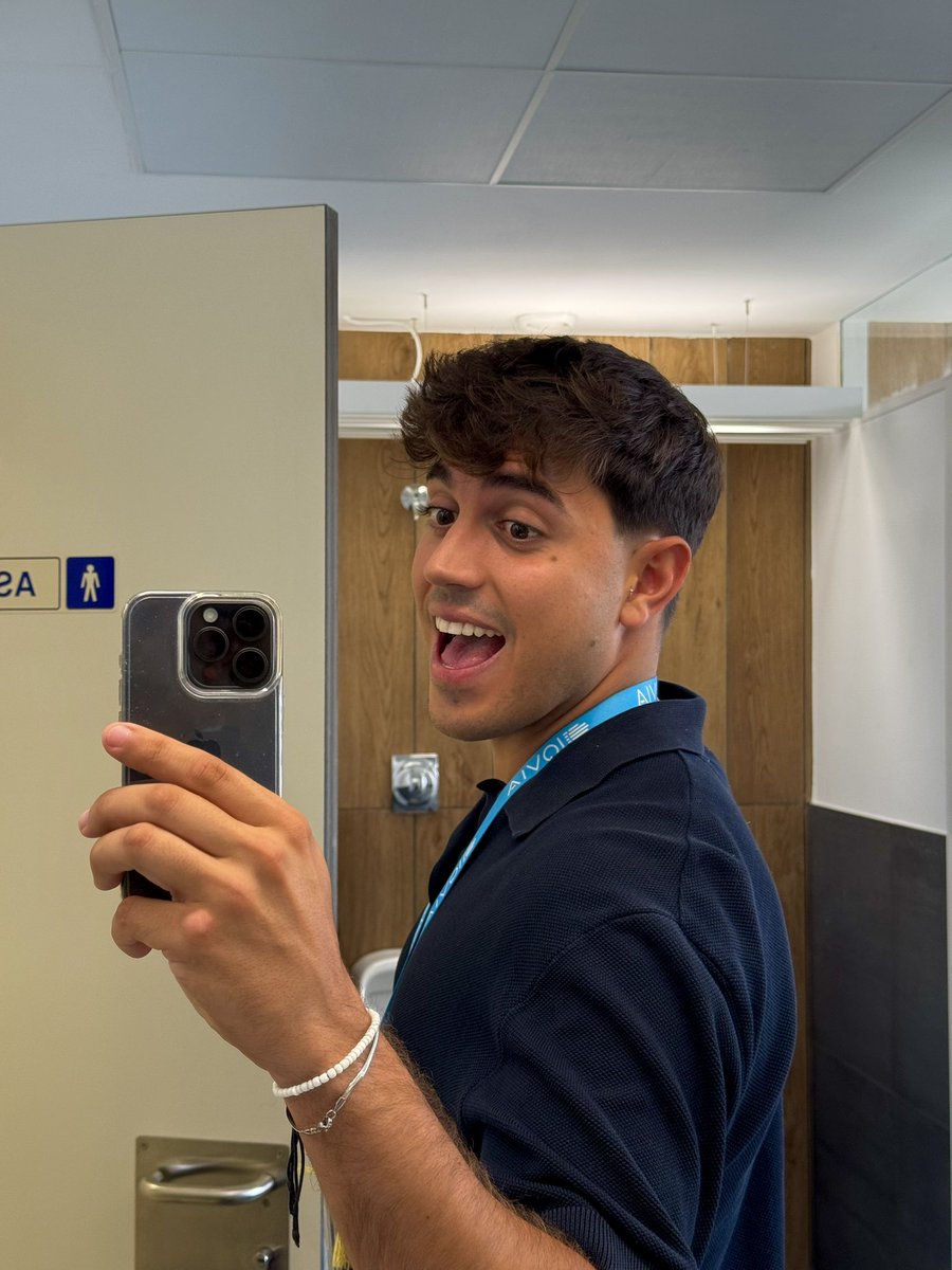 tocó volver a la ofi, pero con pilas recargadas 😁😋😌🔋