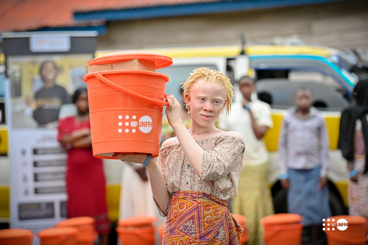 UNFPA_ESARO's tweet photo. Ever wondered what's in a #DignityKit and why it is so important for millions of women and girls worldwide, including thousands in the African region?
Take a read here and find out more 🔖 https://t.co/eoScmFzbWz
#HumanitarianAid #AgainstAllOdds #HealthForAll #DignityForAll https://t.co/RksUQNwRe6