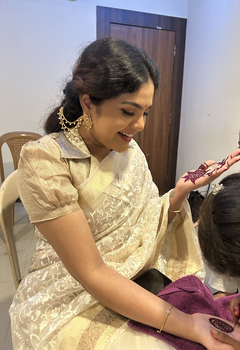 Grateful &amp; Beyond for #SuvviSuvviLyrical experience!❤️🎧

<a href="/MusicThaman/">thaman S</a> Sir’s pure Magic❤️🥹
Thanks to each &amp; everyone for the lovely comments ❤️ Forever indebted for this love!🥰 #ogsecondsingle #OGmusic