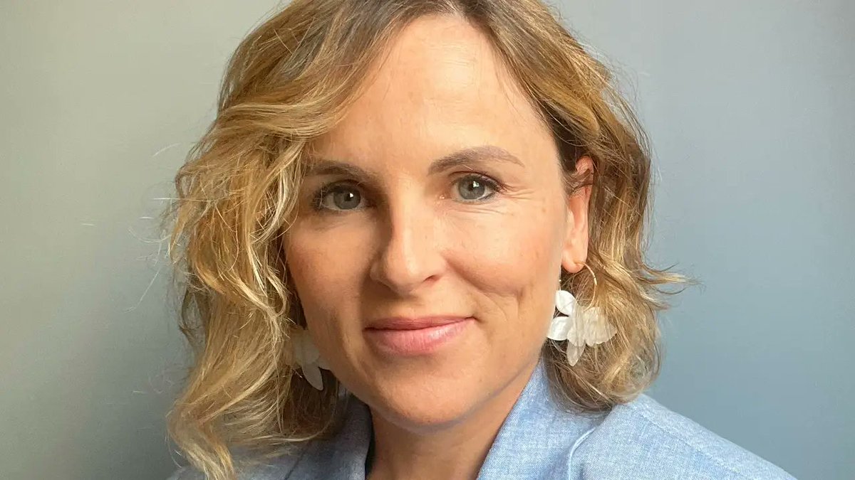 ¿Quieres saber cómo crear una empresa cuántica? 🤔

Vanesa Díaz, ceo de LuxQuanta, nos explica la importancia que empiezan a tener en la Comunidad de Madrid las start up y otras cosas interesantes 🫶

➡️ondacero.es/embed/como-cre…