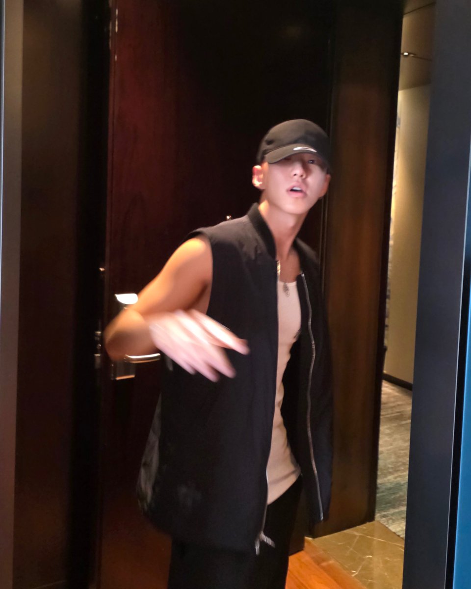 [#호시 🌟 250827] 05 : 53 PM KST

#HOSHI

<a href="/pledis_17/">세븐틴(SEVENTEEN)</a> #SEVENTEEN #세븐틴