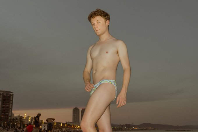 Watch Benny Fox - the Aussie angel 😇's leaked NSFW photo on TwXstars