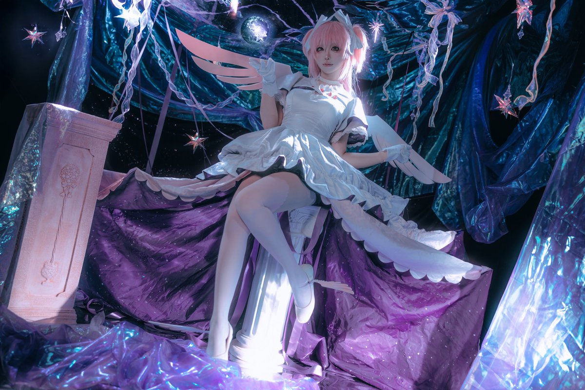 ✧･ﾟ: 𝒰𝓁𝓉𝒾𝓂𝒶𝓉𝑒 𝑀𝒶𝒹𝑜𝓀𝒶 :･ﾟ✧

🌏🌌
ひとりじゃないよ
혼자가 아니야