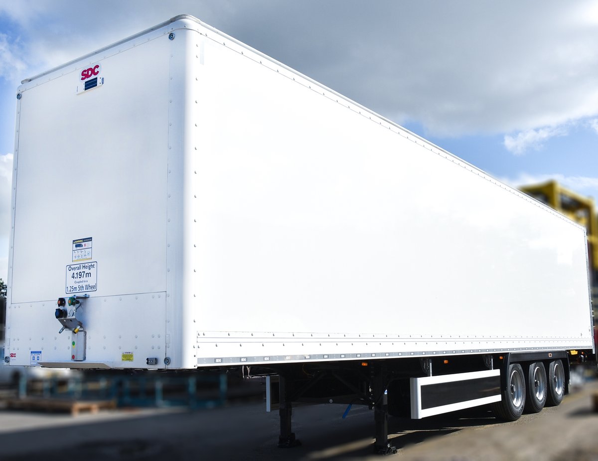 SDC’s GRP Boxvan trailer is trusted by the industry’s leading parcel operators to deliver consistent quality, reliability, and service. 🚛 This model features another quality spec, recently completed to customer requirement with tail-lift for ease of loading/ unloading.