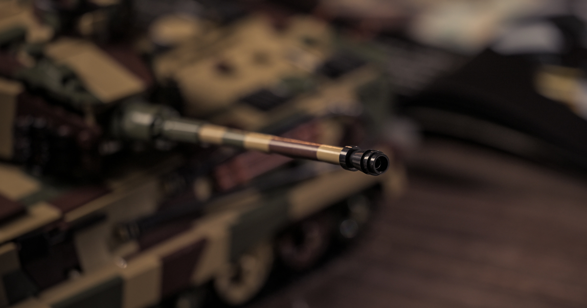 NifelizSet's tweet image. Nifeliz King Tiger Tank 🛠️
Realistic scale. Metallic finishes. Built in sections.
The King Tiger Tank looks as strong as it feels.
#gifts #display #nifeliz #lego #legobuild #legotank #military