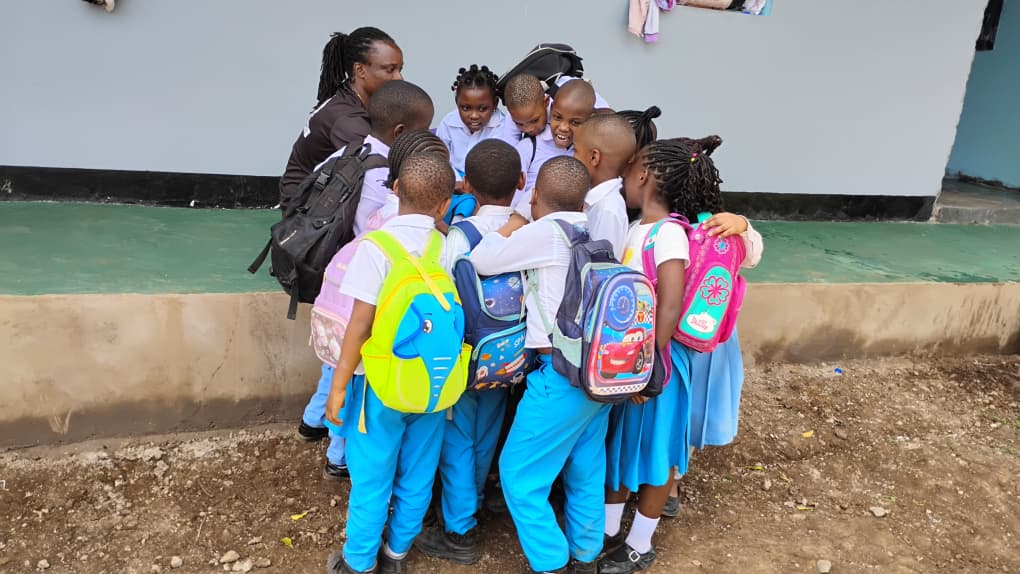 FreeGenerationA's tweet image. Hands In....
Here we are one team there is no them and us...
We are here for one purpose #Changes 
#WeAreFreeGeneration 
#WeBelieveInChanges