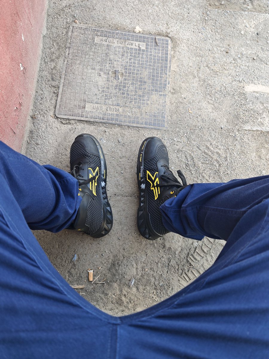 Lechugo como una fresca el de las botas reshu 😃
