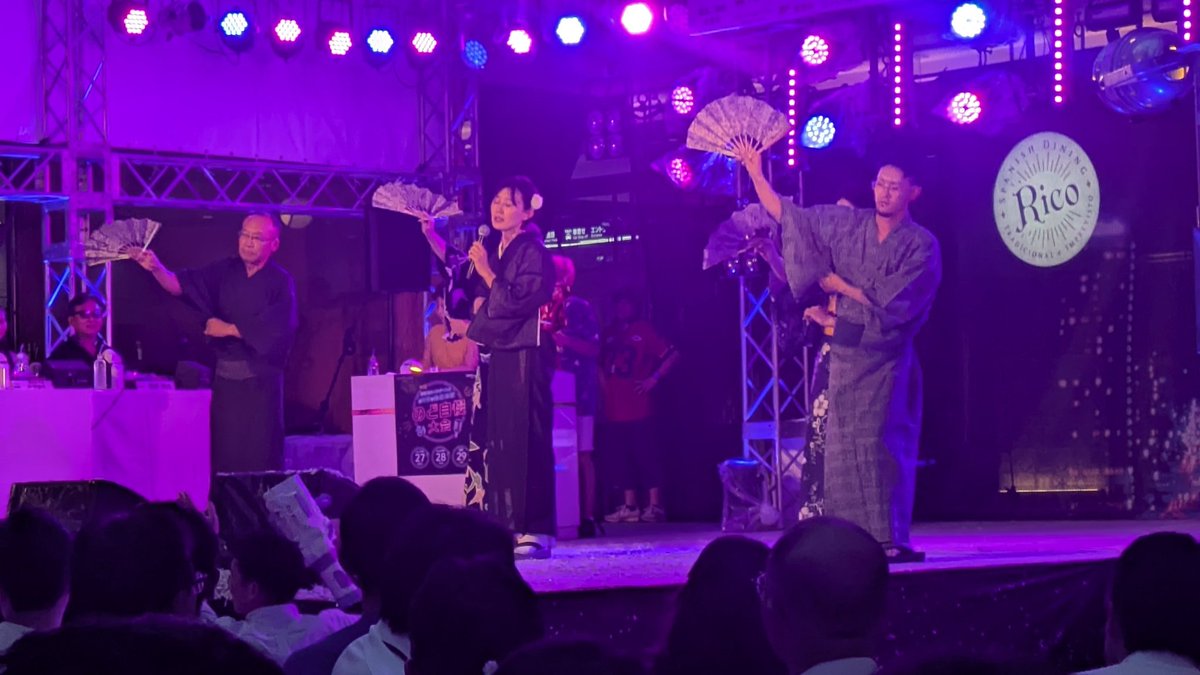 shimoigusashu's tweet image. 予選初日10番、カナディアン・ソーラー・プロジェクトの石川さゆり「天城越え」。とにかく社名からしてカッコいい。#三井ビルのど自慢