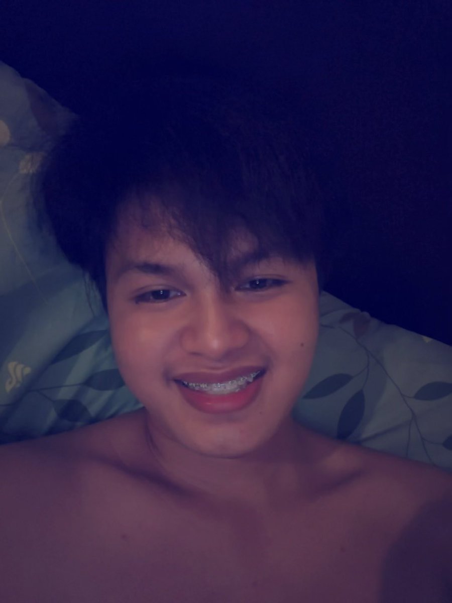 memecflurryy's tweet photo. oh to be handsome tp ga gila meki😍 https://t.co/2hg1xi92JY