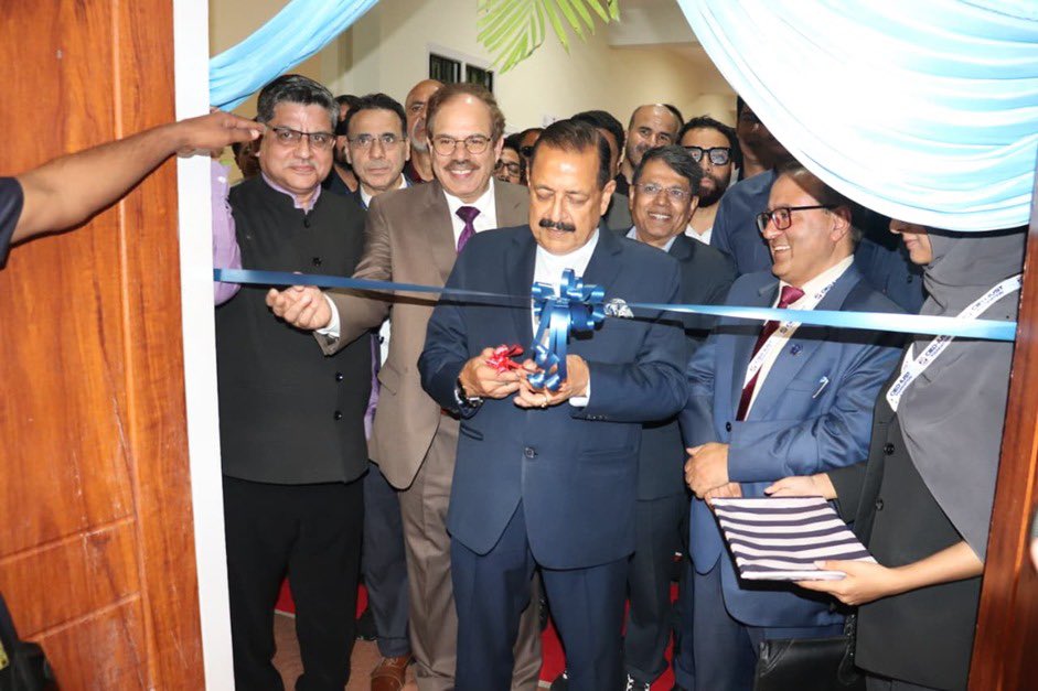 Dr. Jitendra Singh, Hon’ble Minister of State, Ministry of Science &amp; Technology, inaugurated the i-Factory Lab at Islamic University of Science &amp; Technology, Kashmir, on 25th Aug 2025. The centre is set up by Capital Goods Scheme of MHI by C4i4 a SAMARTH centre for—empowering