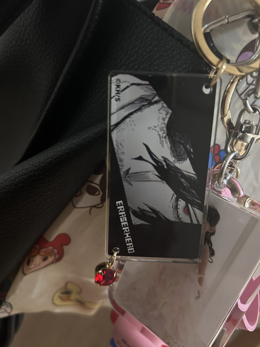 買った…！🥹🫶
在宅ワークと本業で時間あっという間に進むけど更に気を引き締めて頑張ります🫶