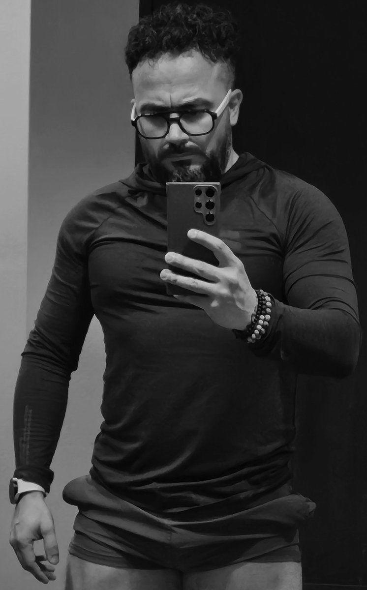farqguz's tweet photo. #muscle #progress https://t.co/ojbsALx0u6