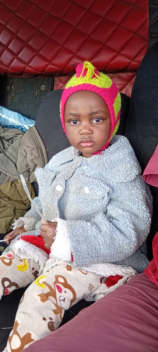 From my Dm: Hi Diano, this child was abandoned in a super metro bus from Ngong to town. She has been taken to Ngong police station. If you know the parent, contacts Super Metro office Ngong or Ngong police station.

Share widely!