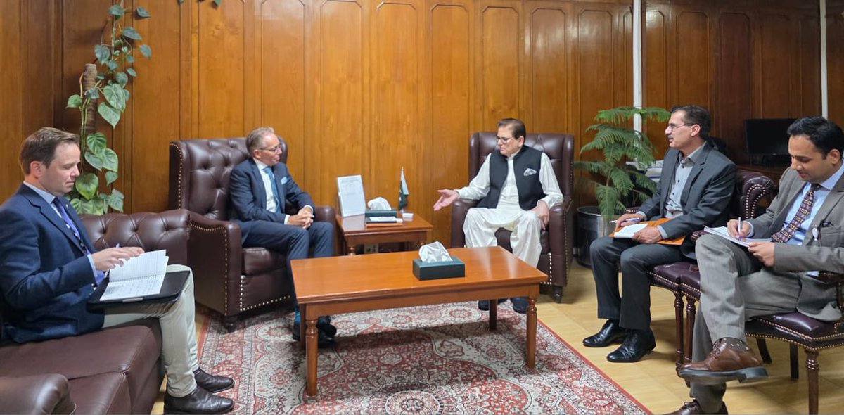 Met with Australian High Commissioner, Ambassador Neil Hawkins, in Islamabad today. We held a comprehensive discussion on regional dynamics and evolving global challenges, with a particular focus on Afghanistan.