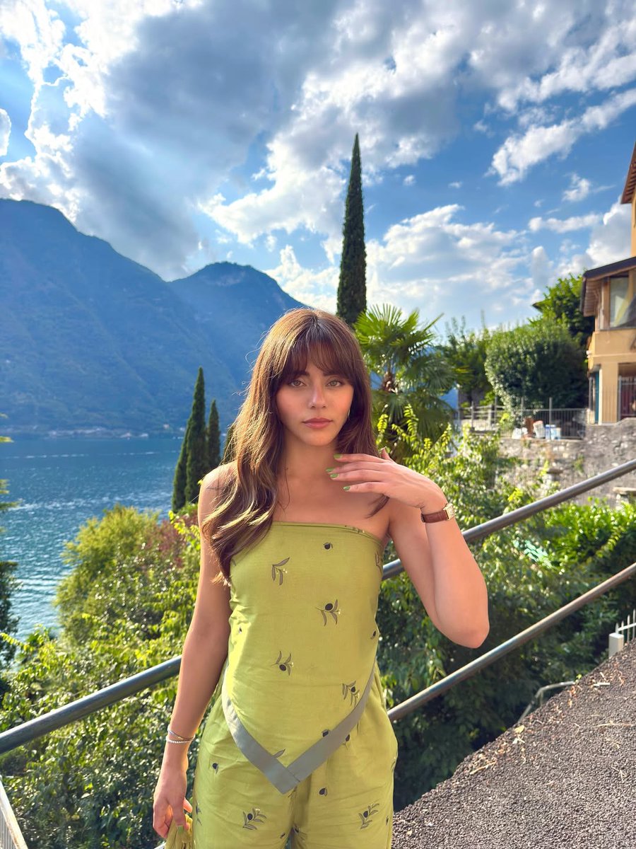 seni güzel hissettirmek istiyorum

HEDEF: 1000 MENTION
50 RETWEET

#SılaTürkoğlu 
SılaTürkoğlu