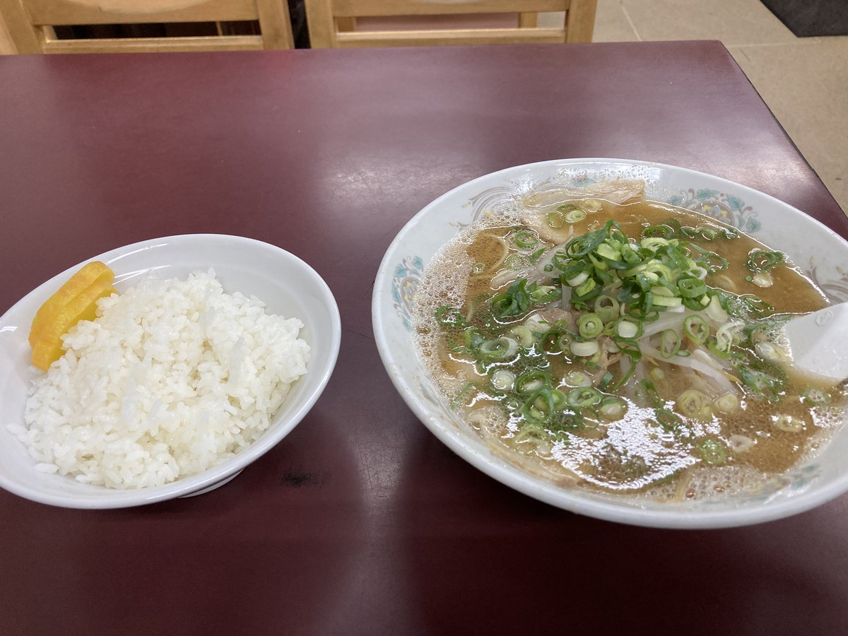 ThanksKyoto's tweet image. 大黒ラーメン 伏見本店にて
#京都市伏見区
癒やし系スープに魅了されています✨
ごちそうさまでした🙏