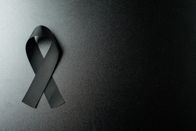 Quiero mandar un abrazo enorme y todo mi cariño, apoyo y fuerza a la estiba del puerto de Barcelona en estas semanas tan duras que están viviendo por la pérdida de dos compañeros y una compañera por diversos motivos. 

Descansad en paz, amigos.