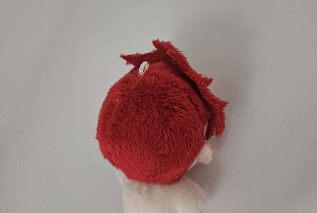 #수제솜인형
#自作ぬい 
지인연교로 만든 입체헤어 5깅불가사리~ 키링을 원해서 뒷통수에 고리도 달아주었습니다