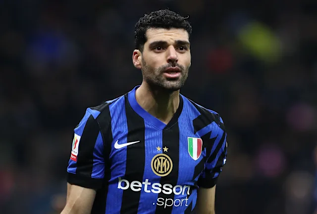 TouchlineX's tweet photo. 🚨 𝗡𝗘𝗪: PSV are currently leading the race to sign Mehdi Taremi.

— @OAccomando91 https://t.co/PkYAPBMhTT