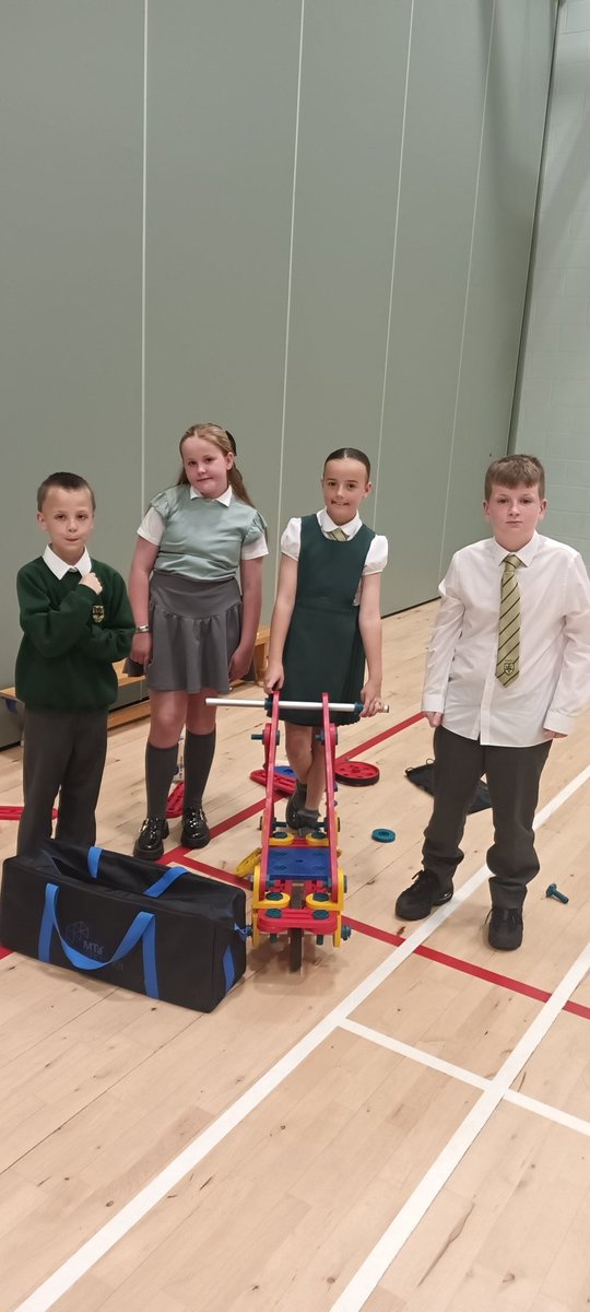 staloysiuspri's tweet image. Well done to the students of P7b for completing their trolley building stem challenge.
