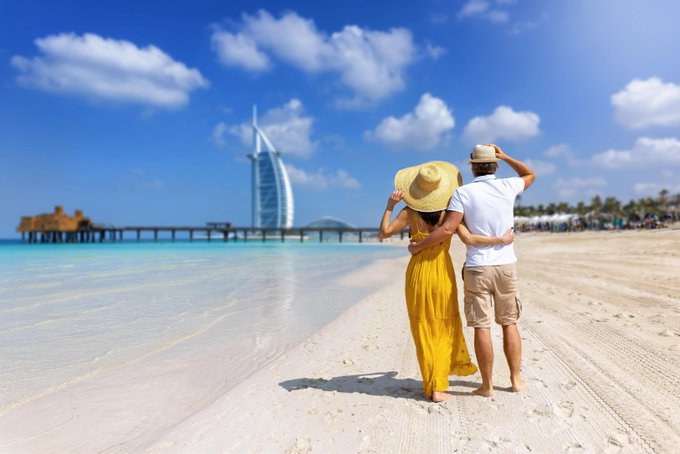 لعشاق المغامرات وقبل يوم المرأة الإماراتية... تعرفوا معنا على أنشطة مليئة بالأدرينالين لشهر العسل في #أبو_ظبي 