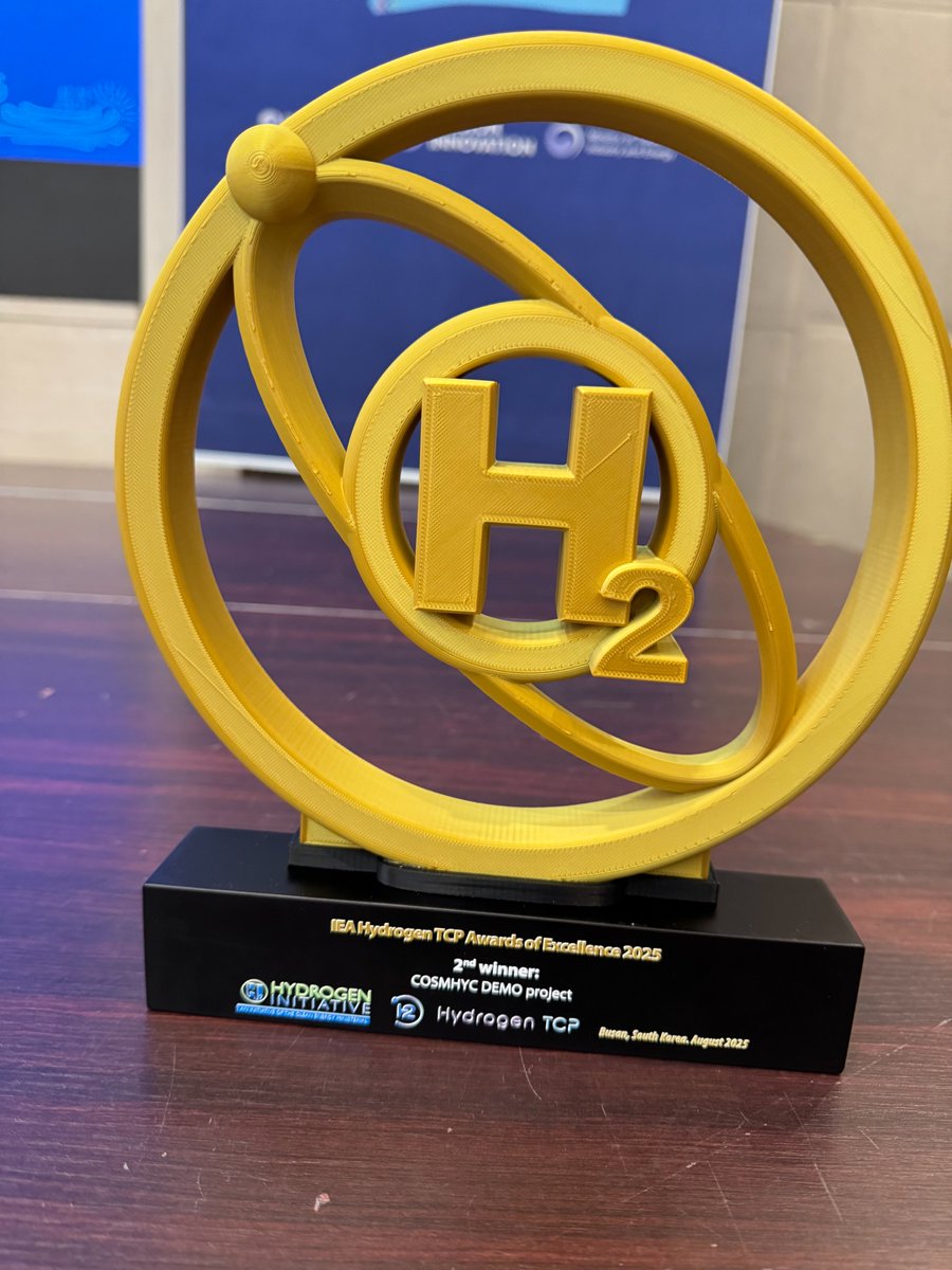 CleanHydrogenEU's tweet image. 🏆We’re very proud that the COSMHYC DEMO project, funded by the Clean Hydrogen Partnership, won 2nd place in the IEA Hydrogen TCP Award of Excellence! 

💡👏A big milestone for advancing #hydrogen #compression technology!

More here ⬇️
 lnkd.in/gYz2xUbJ
@COSMHYC_FCH
