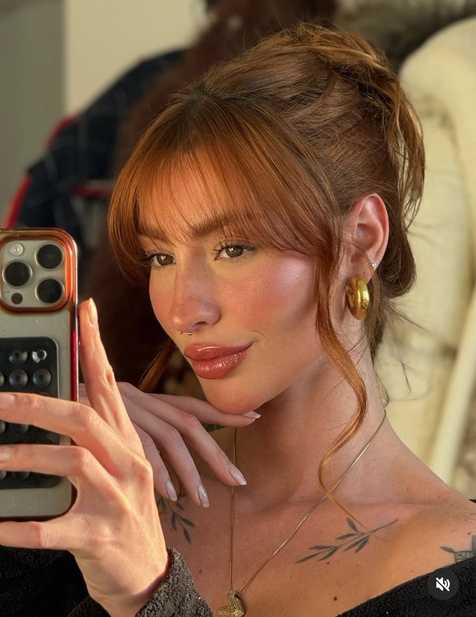 Cherche recherche rp rpdm

Bon dia ! Pas nouvelle mais a la recherche de nouvelles rencontre et d’une tl cool, de rp et pourquoi pas des liens aussi ! 

J’cuisine bien portugais et je mord pas promis. 

♡ pour un dm
⤿ pour la visibilité