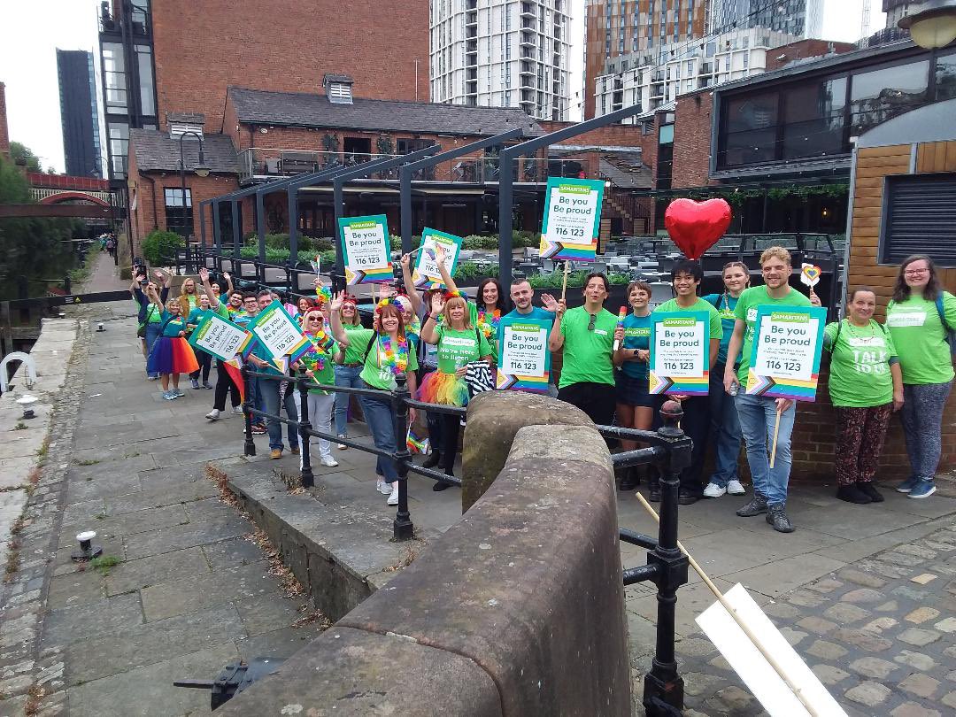 An amazing weekend at Manchester Pride. So good to join with other branches for the parade 😁 <a href="/samaritans/">Samaritans</a> <a href="/ILoveMCR/">I Love Manchester</a> #manchesterpride #mcrpride #samaritans