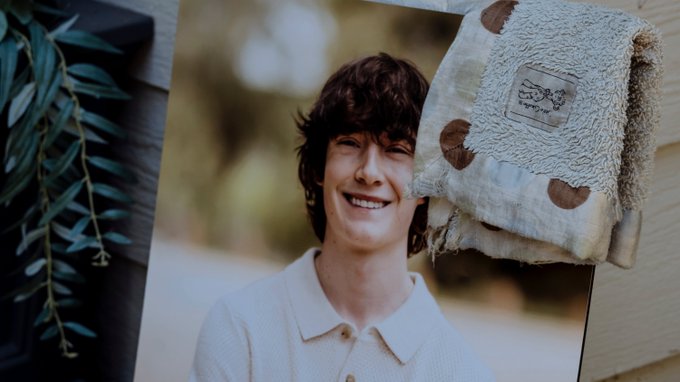 ceanglobal's tweet image. 🙏 Heartbreaking. The parents of 16-year-old Adam Rein have sued OpenAI, alleging ChatGPT played a role in their son&apos;s tragic mental health struggles. This raises urgent questions about AI responsibility and safety. #AIethics #MentalHealth #TechResponsibility