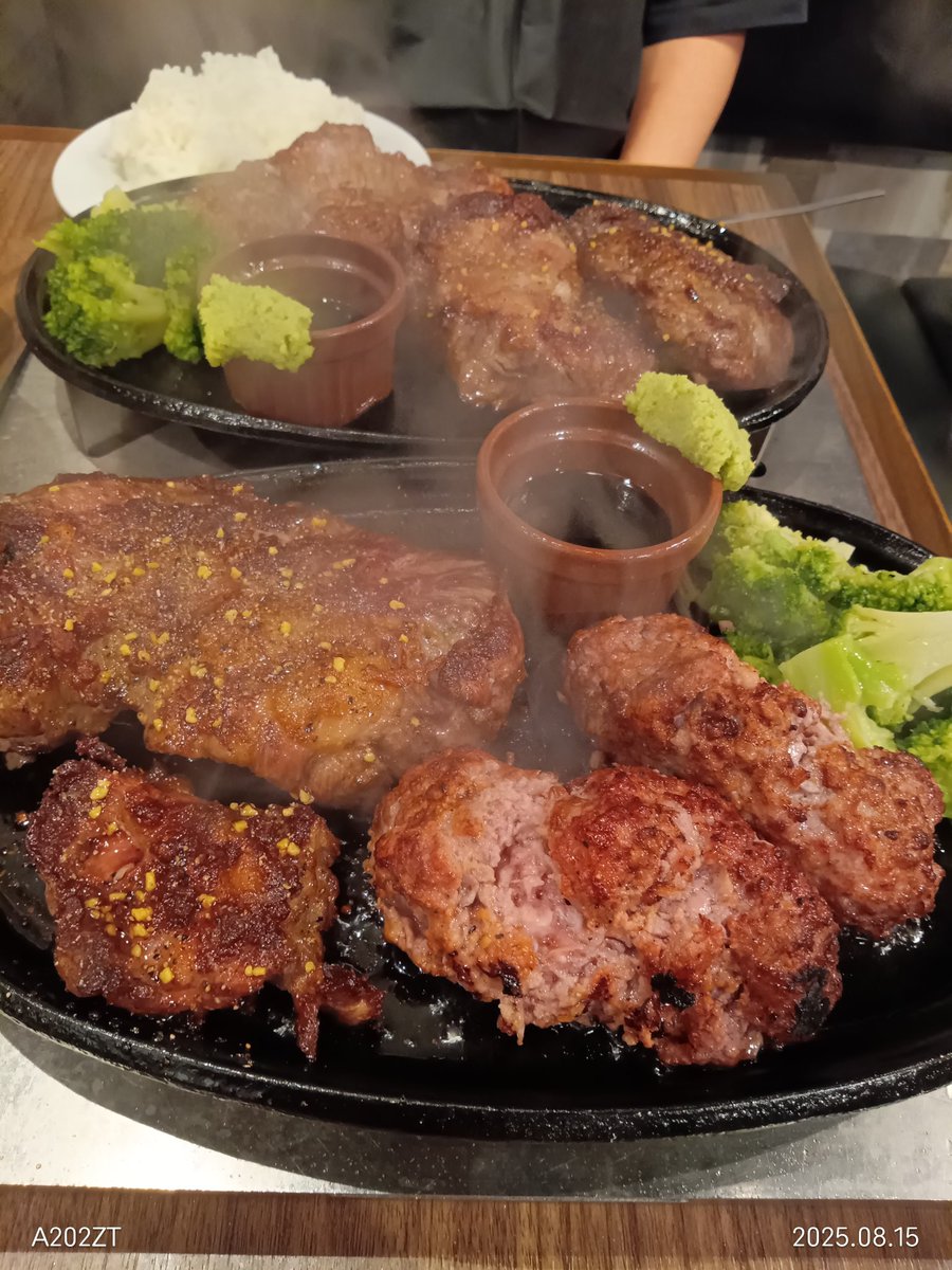 肉肉です！
#肉