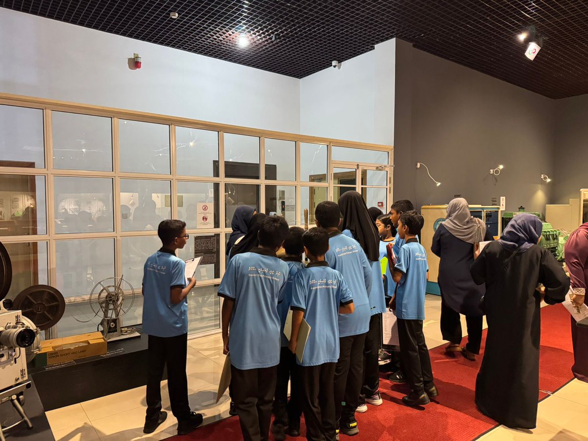 National Centre for Cultural Heritage (@heritagemv) on Twitter photo ކާމިލް ދީދީ ޕްރައިމަރީ ސްކޫލްގެ ގުރޭޑް 5 އަދި 6 ގެ ދަރިވަރުން ޤައުމީ ދާރުލްއާސާރަށް ކުރި ޒިޔާރަތުގެ ތެރެއިން
<a href="/NatMuseumMV/">Maldives National Museum</a>
<a href="/MoDLCH/">Ministry of Dhivehi Language, Culture and Heritage</a> ކާމިލް ދީދީ ޕްރައިމަރީ ސްކޫލްގެ ގުރޭޑް 5 އަދި 6 ގެ ދަރިވަރުން ޤައުމީ ދާރުލްއާސާރަށް ކުރި ޒިޔާރަތުގެ ތެރެއިން
<a href="/NatMuseumMV/">Maldives National Museum</a>
<a href="/MoDLCH/">Ministry of Dhivehi Language, Culture and Heritage</a>
