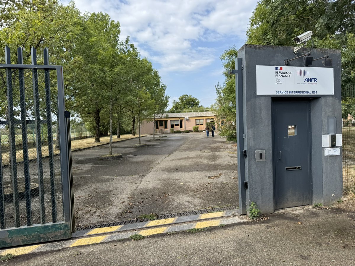 F4HTQ - David tweet media