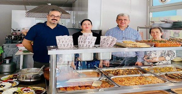 ÖRGÜT: HATAY KADIN KOOPERATİFLERİ ÜRETEREK GÜÇLENİYOR

<a href="/tcbestepe/">T.C. Cumhurbaşkanlığı</a> <a href="/RTErdogan/">Recep Tayyip Erdoğan</a> <a href="/MHP_Bilgi/">MHP</a> <a href="/dbdevletbahceli/">Devlet Bahçeli</a> <a href="/TC_icisleri/">T.C. İçişleri Bakanlığı</a> <a href="/AliYerlikaya/">Ali Yerlikaya</a> <a href="/HatayValiligi/">T.C. Hatay Valiliği</a> <a href="/MustafaMasatli/">Mustafa Masatlı</a> <a href="/mustafaorgut/">Mustafa Örgüt</a> 

Detaylar
hatayolcekgazetesi.com/ortgut-hatay-k…