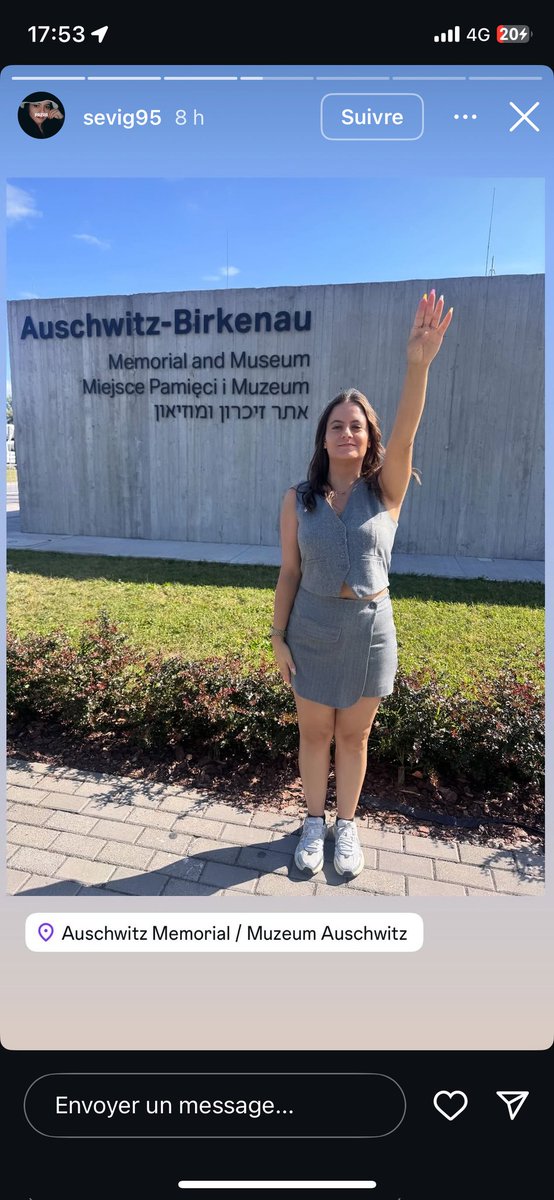 KOBIETA HAILOWAŁA PRZED NIEMIECKIM OBOZEM KONCENTRACYJNYM - CZY JĄ ROZPOZNAJESZ?

Kobieta przyjechała do Oświęcimia, by przed wejściem do obozu koncentracyjnego Auschwitz Birkenau - pozdrawiać Adolfa Hitlera publicznie wznosząc rękę w geście "Heil Hitler". 

Takie zachowanie to