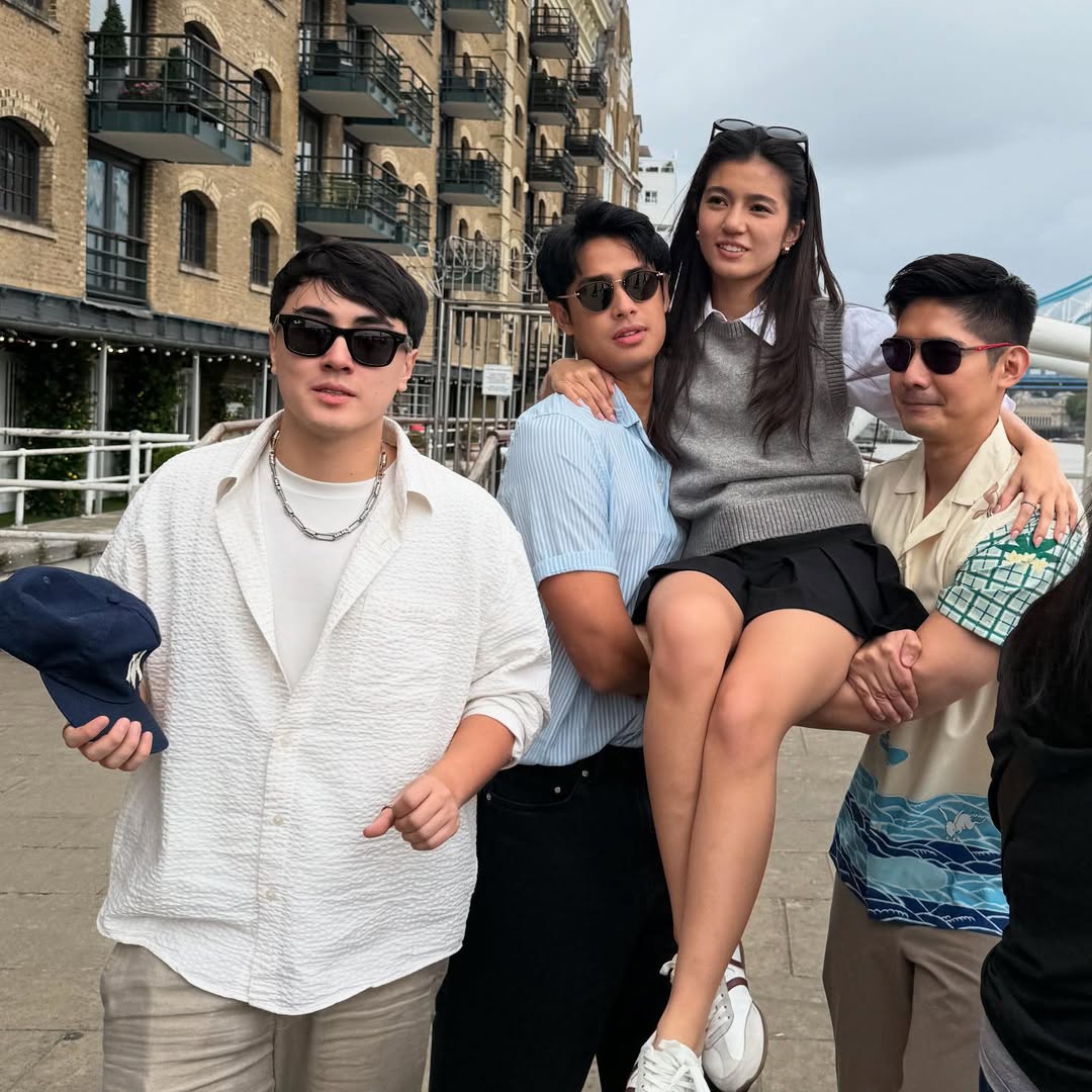 DBelovedSquad's tweet photo. IG • chineebop ✨️
"🎶Bubuka ang bulaklak, dadaan ang reyna 🎶 Fun shoot in England #AsapInEngland #Aug30"
#DonBelle #LonDONBELLEDiaries https://t.co/1m0pulpwAj