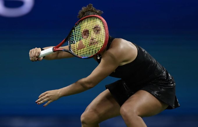 Rainmaker1973's tweet photo. Photographer Ray Giubilo and his a one-in-a-million shot of Jasmine Paolini at the US Open.

[📸 raygiubilo] https://t.co/dwJlFCdrSq