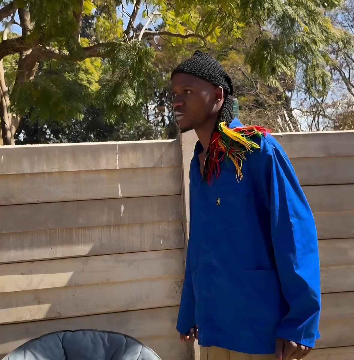 So,comedy in Zimbabwe is about wearing Rasta clothing?