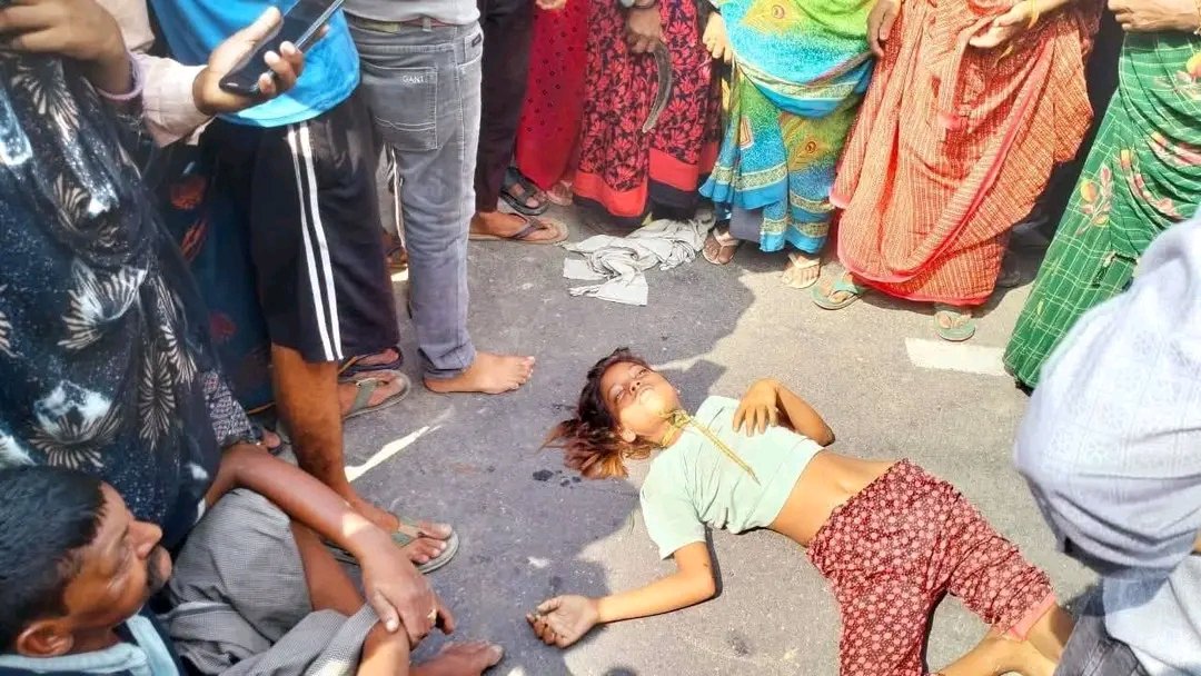 काजल बघेल पुत्री देवेन्द्र बघेल 
उम्र- करीब 10 वर्ष 
ग्राम-गढ़ी पांडेय,
थाना-रिजावली,टुंडला,फिरोजाबाद 
अपने घर सबेरे 7 बजे बकरियों को खेत की तरफ़ चराने के लिए गई हुई थी, कुछ देर बाद जब परिजन पहुंचे तो पता चला उसकी गला दबाकर हत्या कर दी गई थी। उसका शव बाजरे के खेत में मिला।