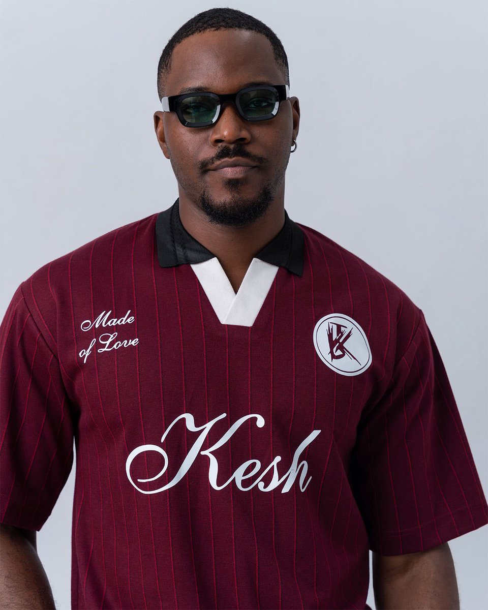 “MADE OF LOVE” 
……at the core of your being, you are a loving and compassionate person. love is the essence of your being, and everything else are just temporary states that do not define who you truly are…..

N35,000

S - XXXL
