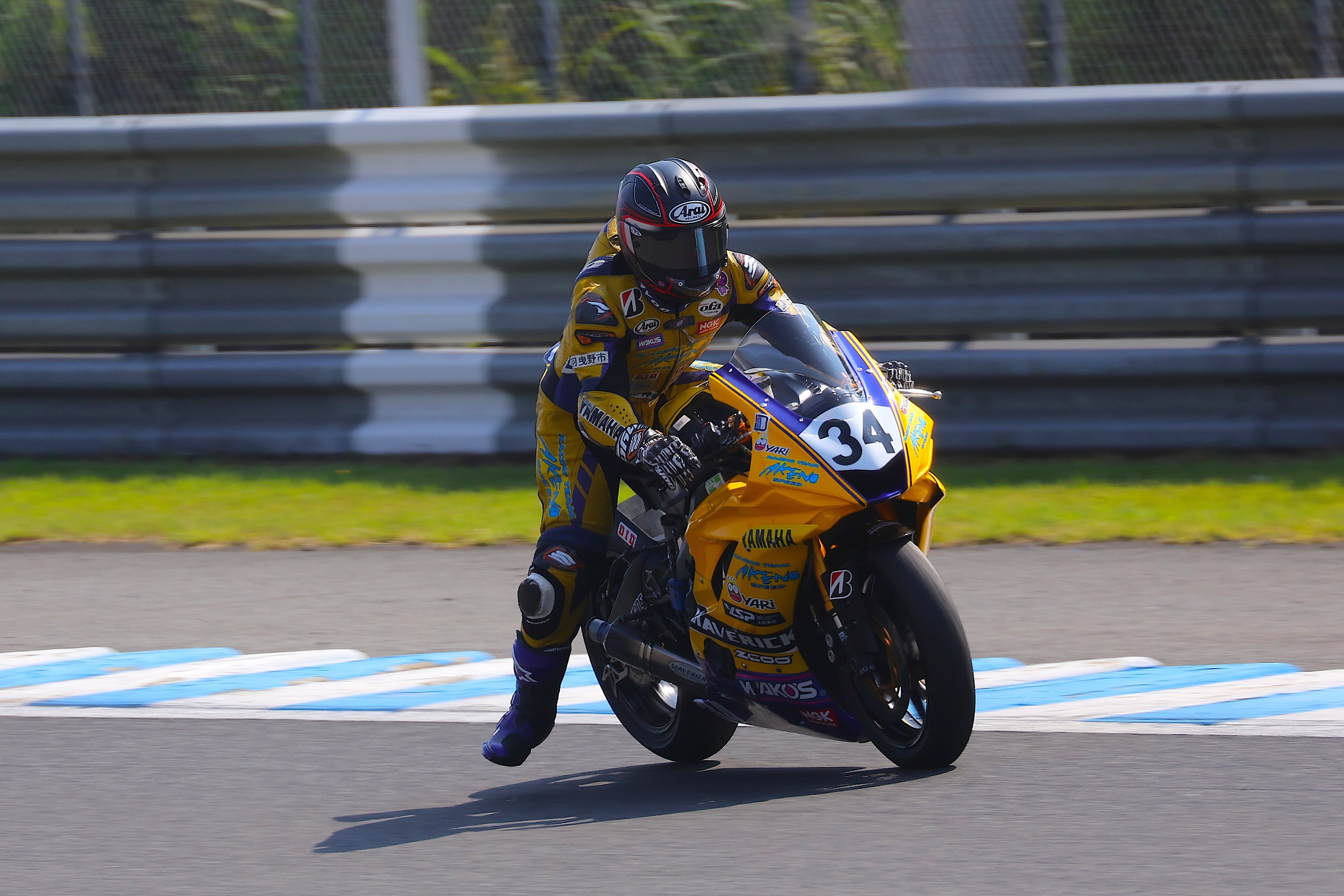 なみへい Slip-On HEPTA FORCE TSS サイクロン用 サイレンサーブラケット